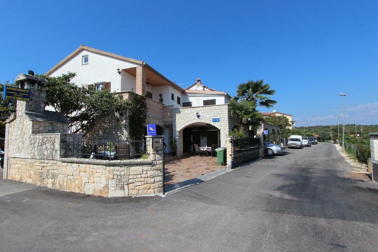 Guest House Rexa Rovinj Eksteriør bilde