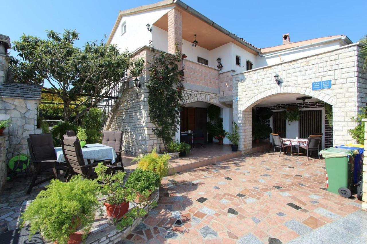 Guest House Rexa Rovinj Eksteriør bilde